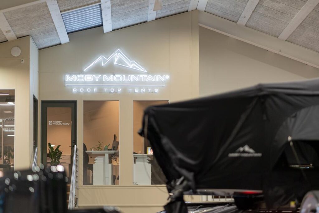 moby-mountain-showroom-8